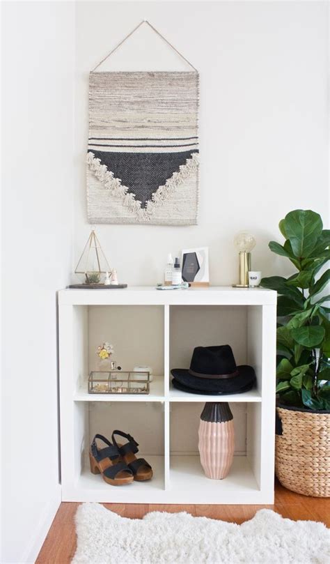 28 IKEA Kallax Shelf Décor Ideas And Hacks You’ll Like - DigsDigs