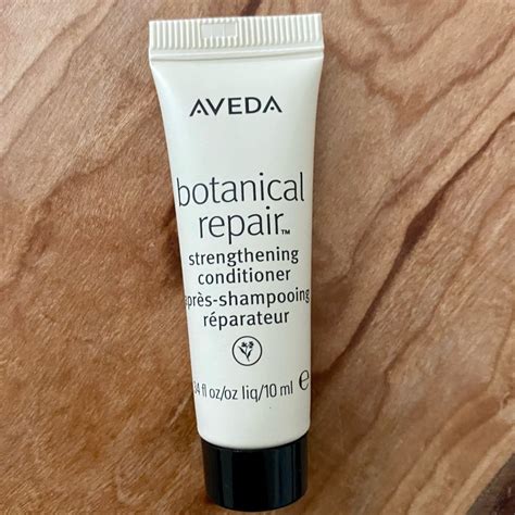 Aveda Botanical Repair Strengthening Conditioner Reviews | abillion