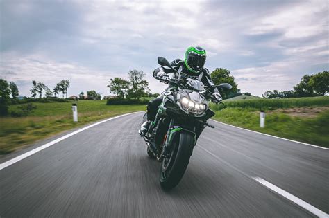 Kawasaki Z H Kompressor Nakedbike Im Ps Vergleich