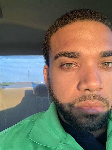 Black man green eyes : r/PrettyEyes