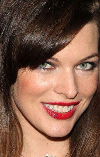 Senoderows Milla Jovovich Makeup