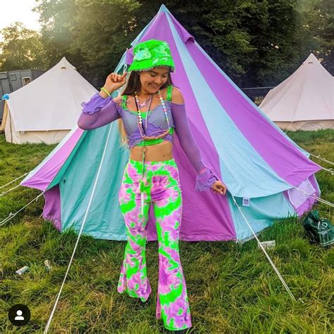 5 Festival Brands For Winter Music Festival Outfits Artofit