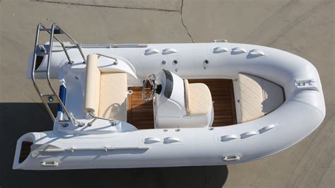 Cm Rib China Hot Sale Rigid Hull Luxury Inflatable Fiberglass Rib