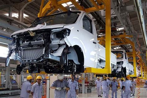 DFSK Tanam Investasi Rp 2 1 Triliun Untuk Industri Otomotif Indonesia