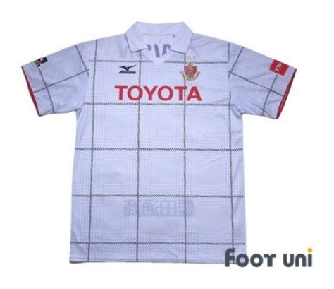 Nagoya Grampus Away Kit