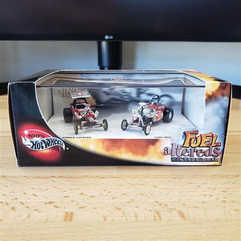 Hot Wheels Fuel Altereds Vintage Drags Winged Express Pure Hell 2 Car