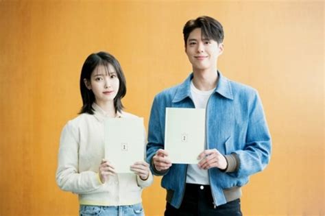 【公式】iu（アイユー）＆パク・ボゴム出演ドラマ「本当にお疲れさまでした」、netflixで全世界公開確定wowkorea Goo ニュース