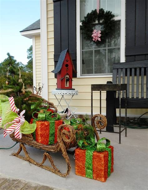 25 Amazing Christmas Front Porch Decorating Ideas Instaloverz