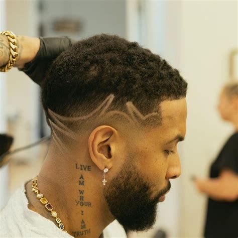 Black Man Haircut Fade Mid Fade Haircut Black Men Haircuts Black Men