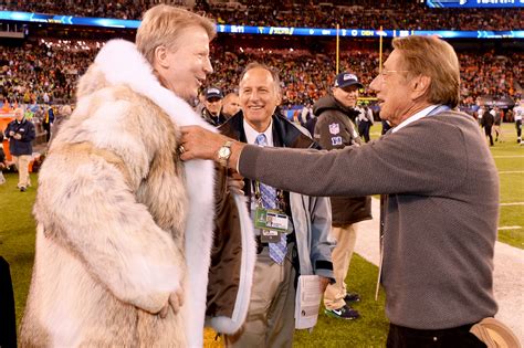 The Story Behind Joe Namath’s Super Bowl Coat