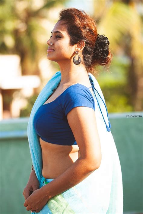 Actress Ramya Pandian Latest Hot Photoshoot