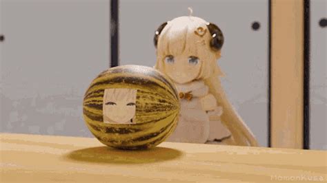 Tsunomaki Watame Meme GIF - Tsunomaki Watame Meme Watermelon - Discover & Share GIFs