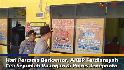 Hari Pertama Berkantor AKBP Ferdiansyah Cek Sejumlah Ruangan Di Polres