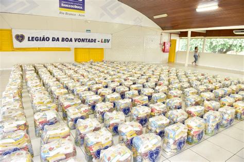 Lbv Entrega Cestas B Sicas Para Fam Lias Carentes Em Rio Branco