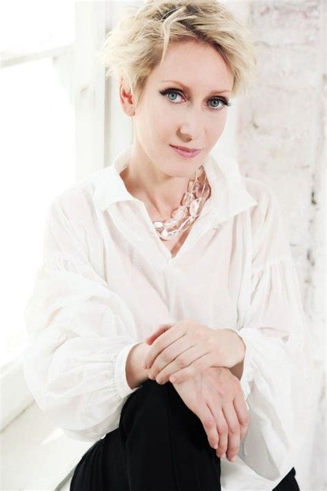 Ирина Богушевская - Фото - Ирина БОГУШЕВСКАЯ - Звуки.Ру