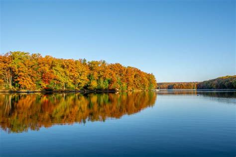 Fall at Deep Creek Lake | Railey Vacations