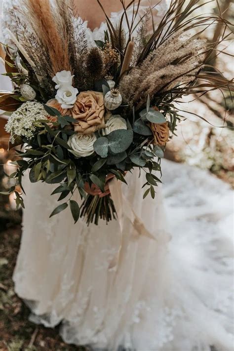 Boho Sage Green Wedding Ideas In The Woodland Green Wedding Flowers