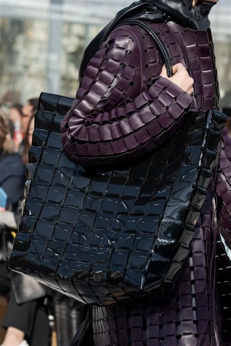 Oversize Totes Der Wichtigste Taschen Trend Im Winter Suede Bags