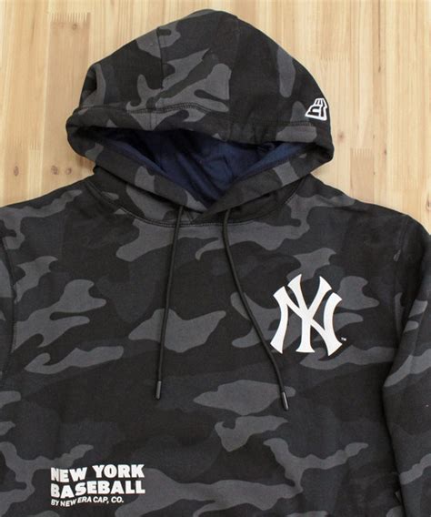 New Era Hooded Pullover Genuine