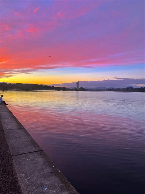 Candy Floss Morning Sky At Lake Burley Griffin R Canberra