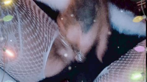 Naughty Santa Cosplay Goth Milf Vibrator Solo Pussy Play Close Up Enby Autist Clips Sale