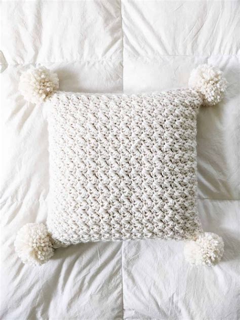 Crochet Chunky Pillow Pattern Video Tutorial Jewels And Jones