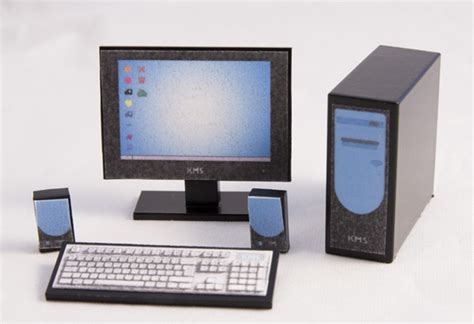 miniatyrer och material foer ditt dockskap