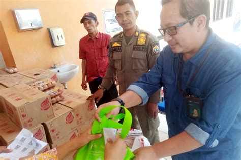 Id Food Dan Pemprov Banten Salurkan Bantuan Pangan Cegah Stunting