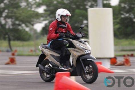 Gambar Honda Beat Street 2024 Lihat Desain Oto