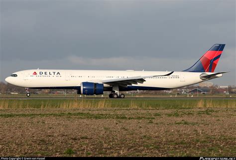 N404DX Delta Air Lines Airbus A330 941 Photo By Erwin Van Hassel ID