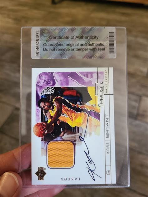 2001 Upper Deck Kobe Bryant Reprint Facsimile Auto And Patch Etsy