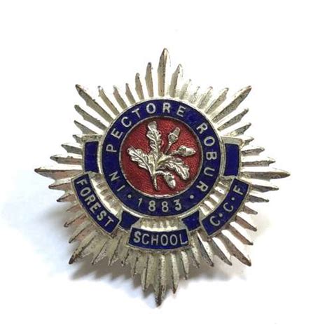 Forest School CCF, Walthamstow, London E17 enamelled cap badge