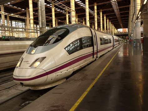 Estos Son Los 10 Trenes De Alta Velocidad Que Tiene Renfe Trenvista