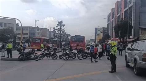 Muerte De Una Persona Obliga El Cierre De Dos Estaciones De