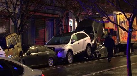 Stolen Box Truck Slams Into Nypd Cars Other Vehicles In Stapleton