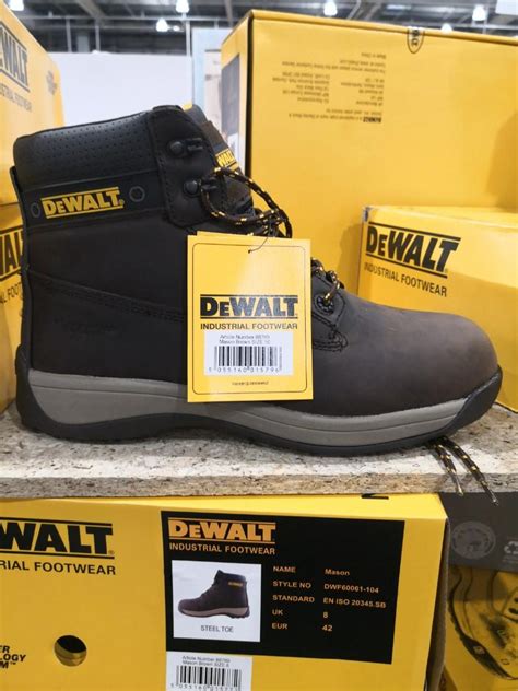 Dewalt Steel Toe Cap Safety Boot Eniso20345 Sb 男裝 鞋 靴 Carousell