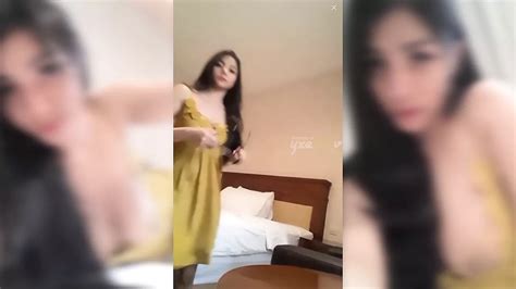 Diva Siregar Live Bigo Kliatan Utingnya Eating Pussy Porn Xhamster