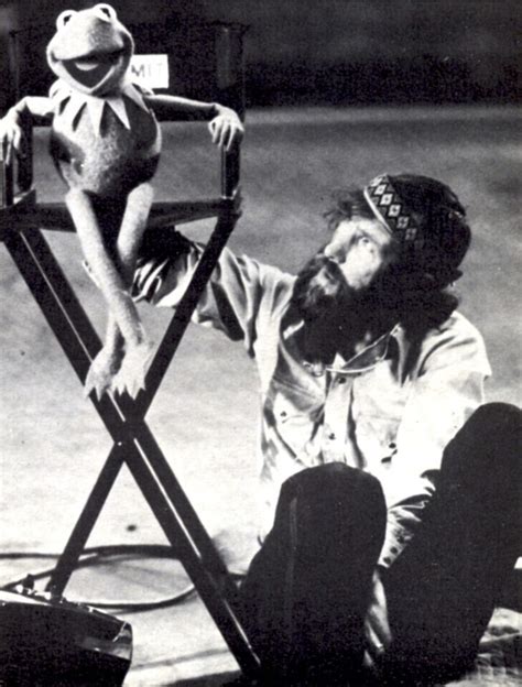 Jim Henson performing Kermit during The Muppet Movie, 1979. – @jimhenson-themuppetmaster on Tumblr