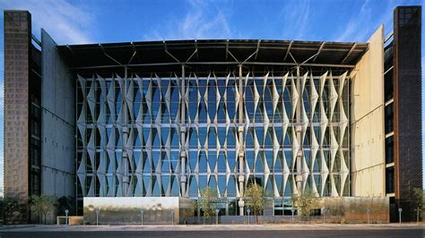 Barton Barr Central Library Tylin Group