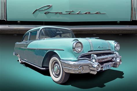 A Handsome Chief 1956 Pontiac Chieftain This Handsome Lo Flickr