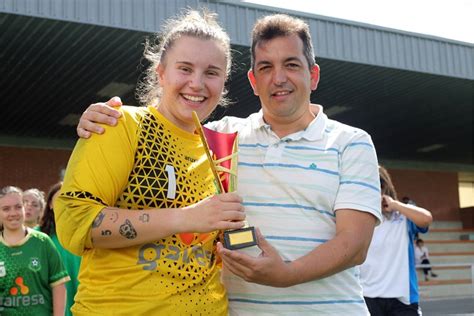 Victoria Del Meir S Cf En El Triangular Y Del Efb Amistade En El Torneo