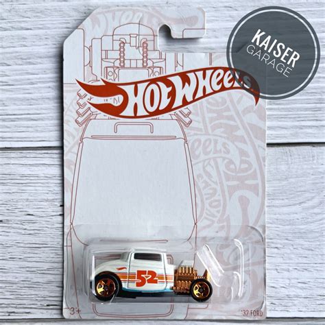 Hot Wheels 32 Ford Pearl And Chrome Edition Shopee Malaysia
