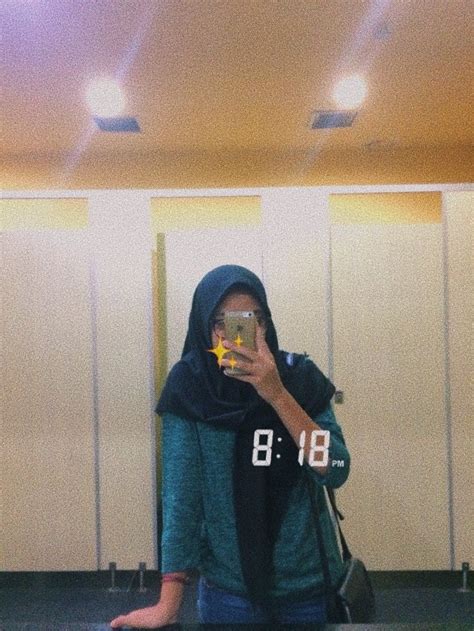 Hijab Mirror Selfie Pakaian Tumblr Pakaian Remaja Perempuan