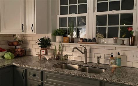 How To Keep Your Kitchen Counters Free Of Clutter