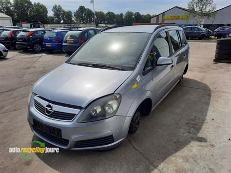 Opel Zafira V Direct Ecotec Schrottauto Grau