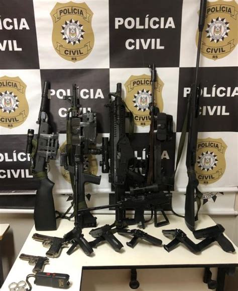 PolÍcia Civil Apreensão De Armas E Drogas Na Região Diário Da Manhã