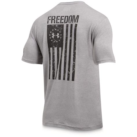 Under Armour Mens Freedom Flag Short Sleeve Tee 677582 T Shirts At Sportsmans Guide