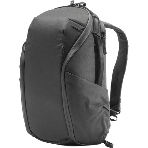 Peak Design Everyday Backpack Zip Review | IUCN Water