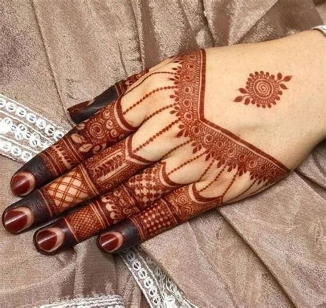 Easy Mehndi Designs In Mehndi Design Photos Mehndi Designs