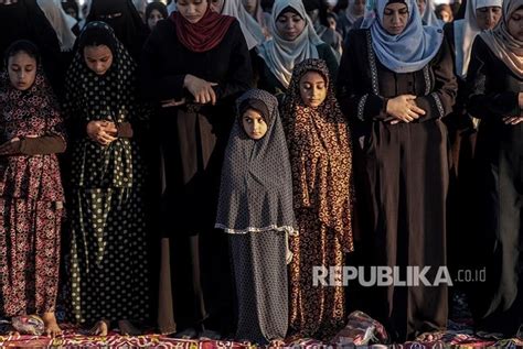 Suasana Shalat Idul Adha Di Berbagai Belahan Dunia Republika Online